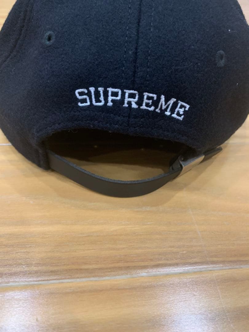 シュプリーム　刺繍Sロゴ キャップ