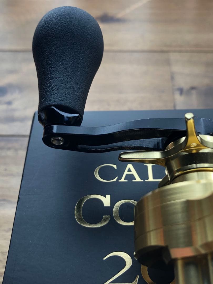 美品　カルカッタコンクエスト200 XG DRT バリアル95 カルフォーム