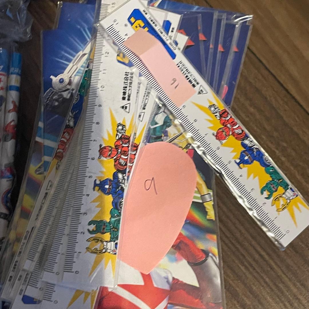 即購入OK! 鉛筆まとめて　セーラムーン　キャラクター柄鉛筆 セット 多数