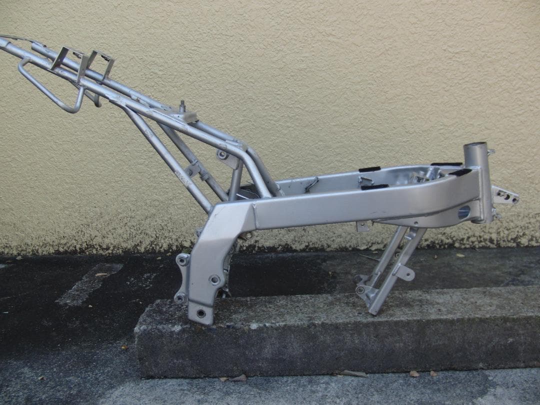 ★NSR50/80 後期型フレーム カット無し、サイドスタンドステー付 書付！