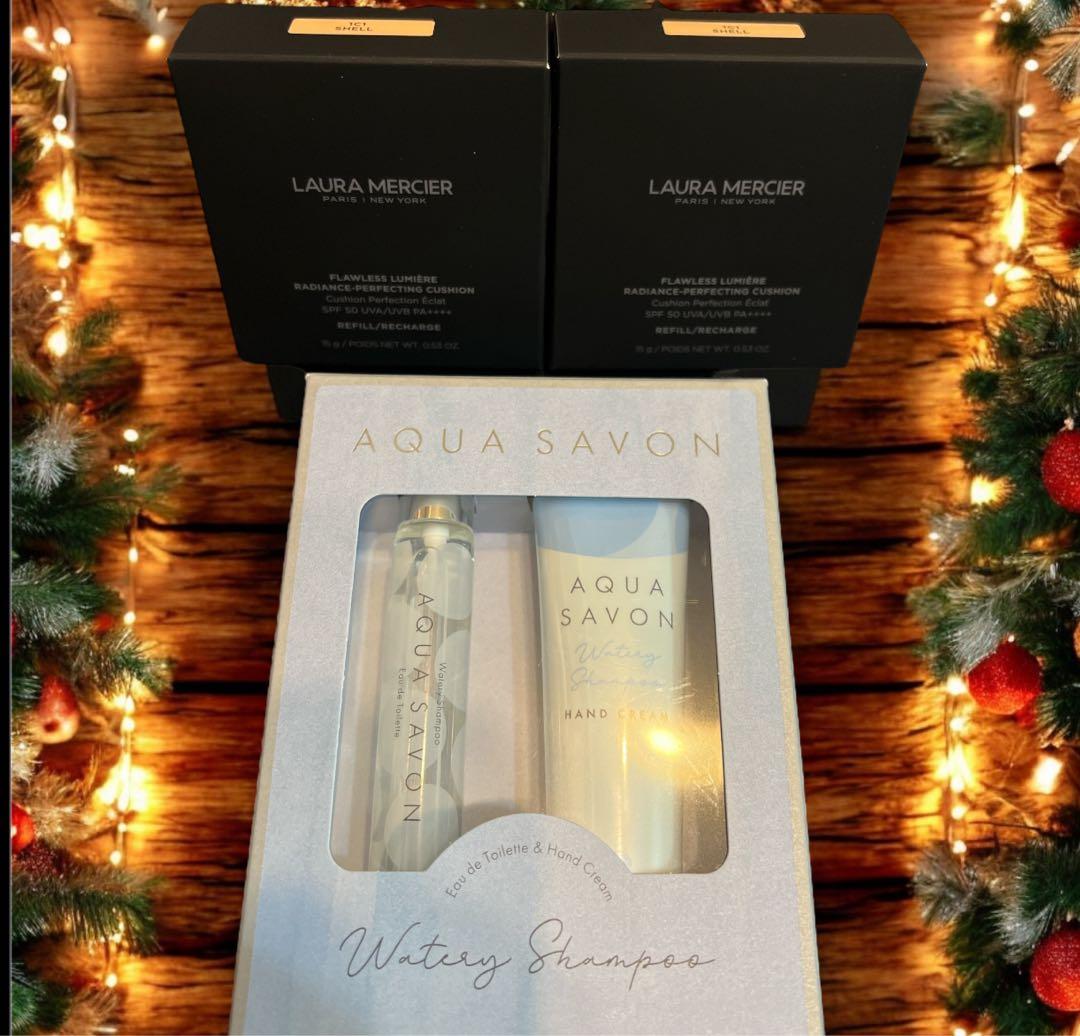 ローラメルシエフローレスルミエールラディアンスクッションファンデ2個オマケ付き♡