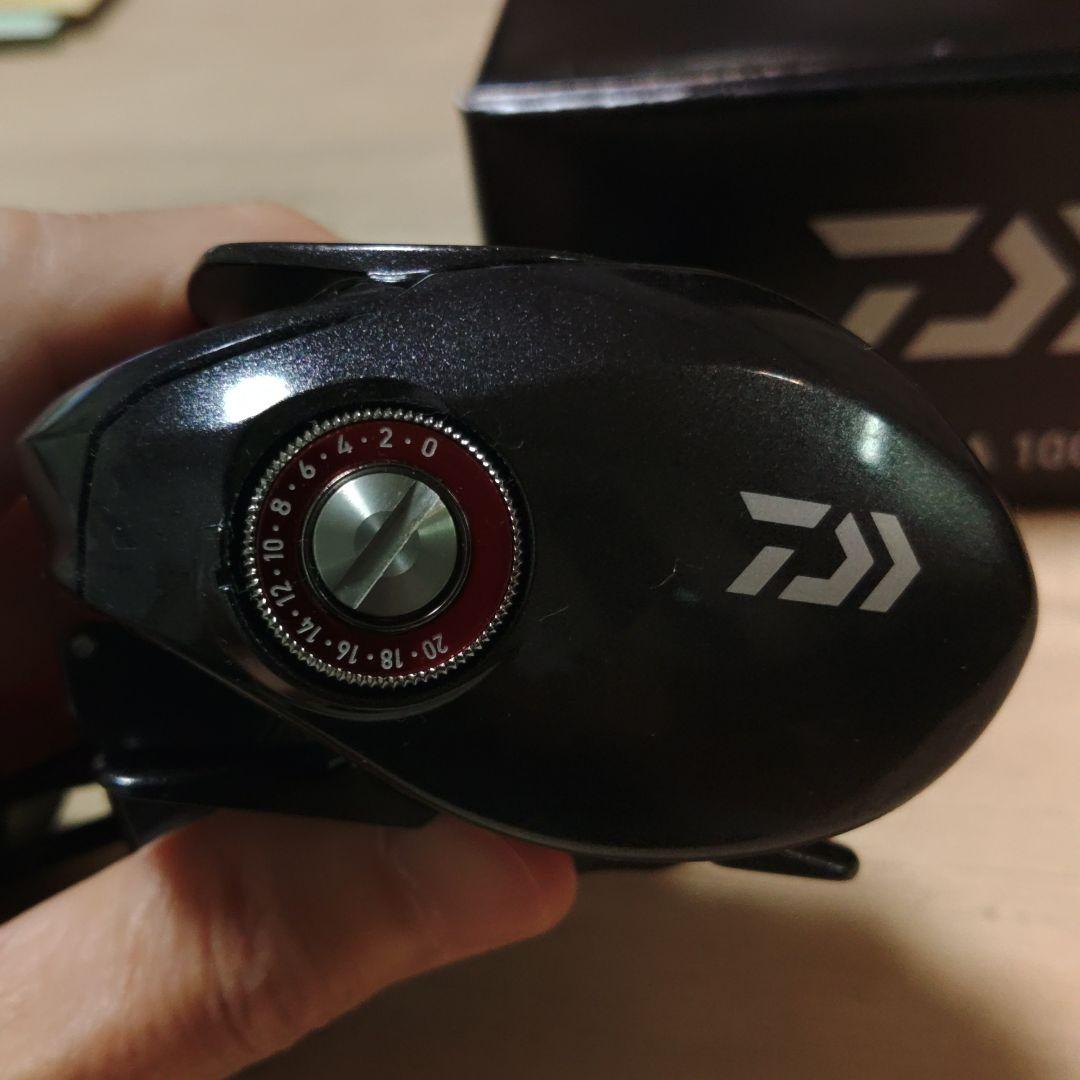 日本未発売 ダイワ タトゥーラ 100HS 中古美品