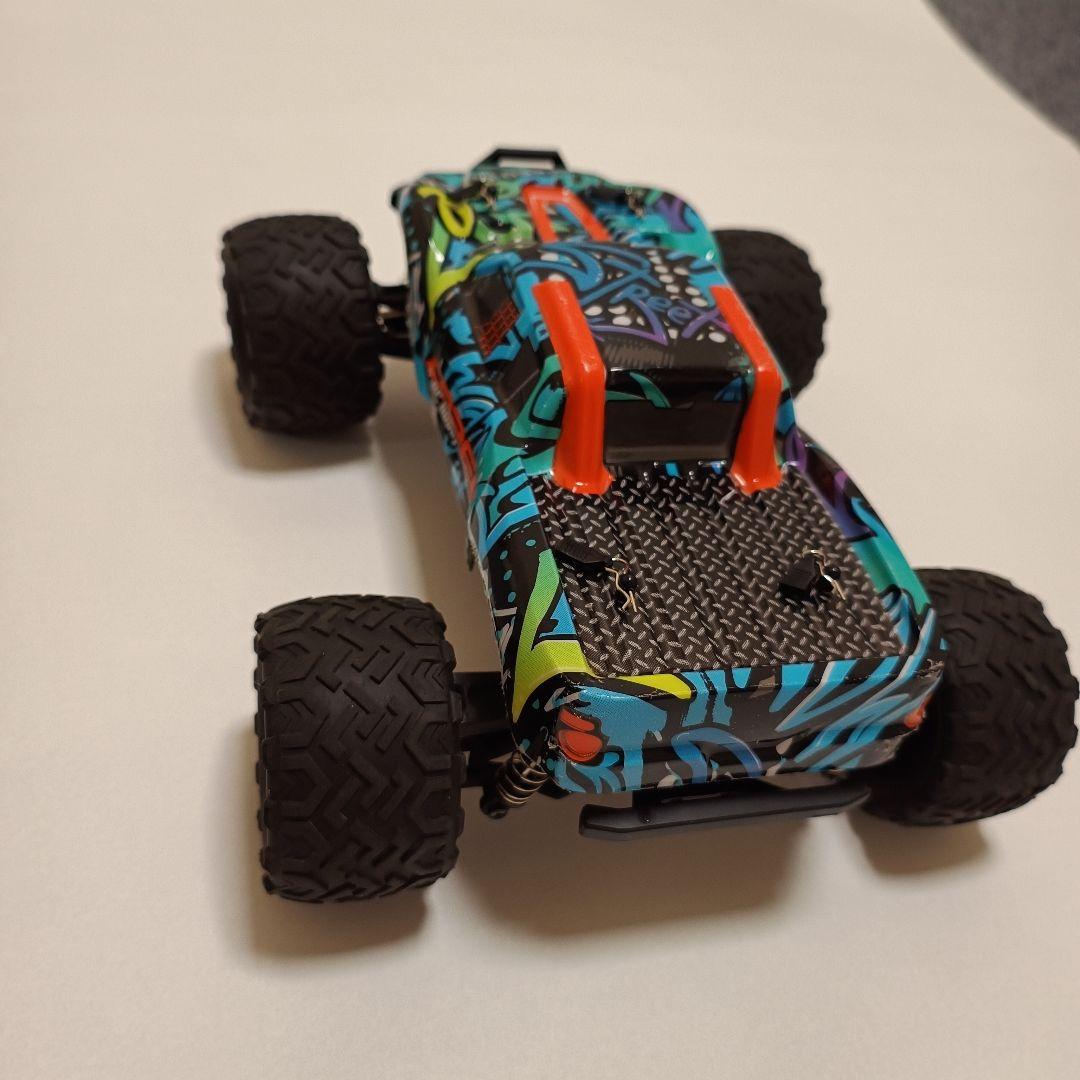 DEERC ブラシレス 001E 4WD ラジコンカー