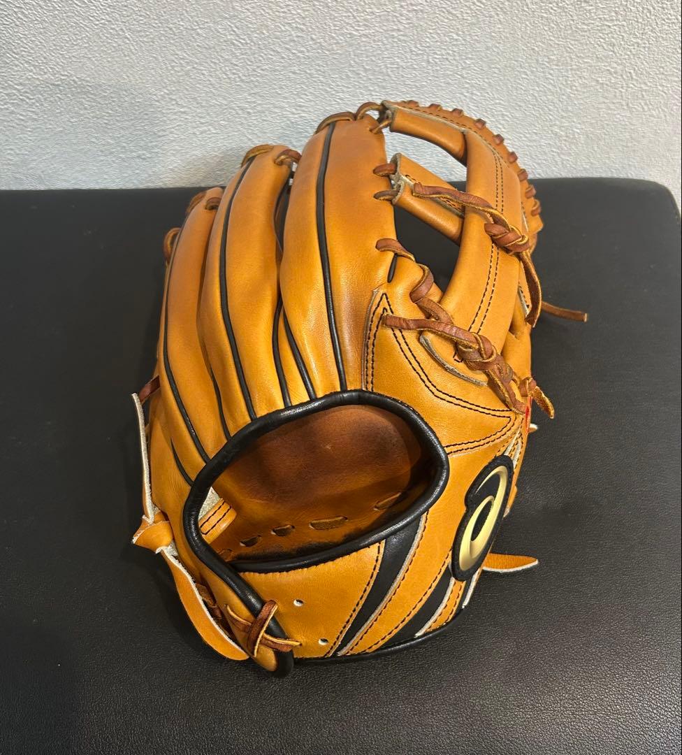 ち*る様 プロ野球選手　グローブ