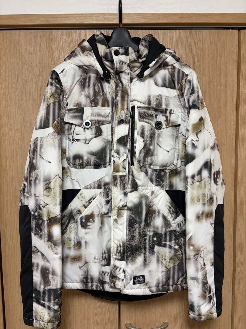 duppies カモフラージュパターン ダウンジャケット