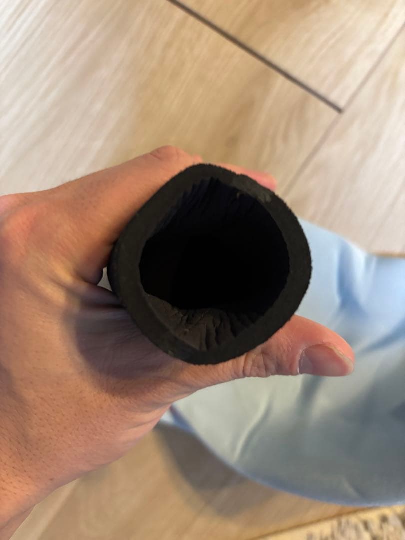 ウェットスーツ、ドライスーツ、ケースの3点セット