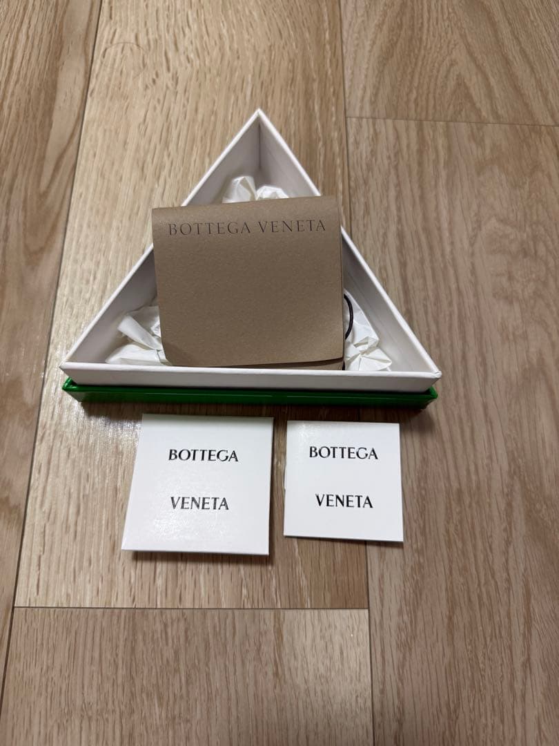 BOTTEGA VENETAシルバーピアス925 片耳