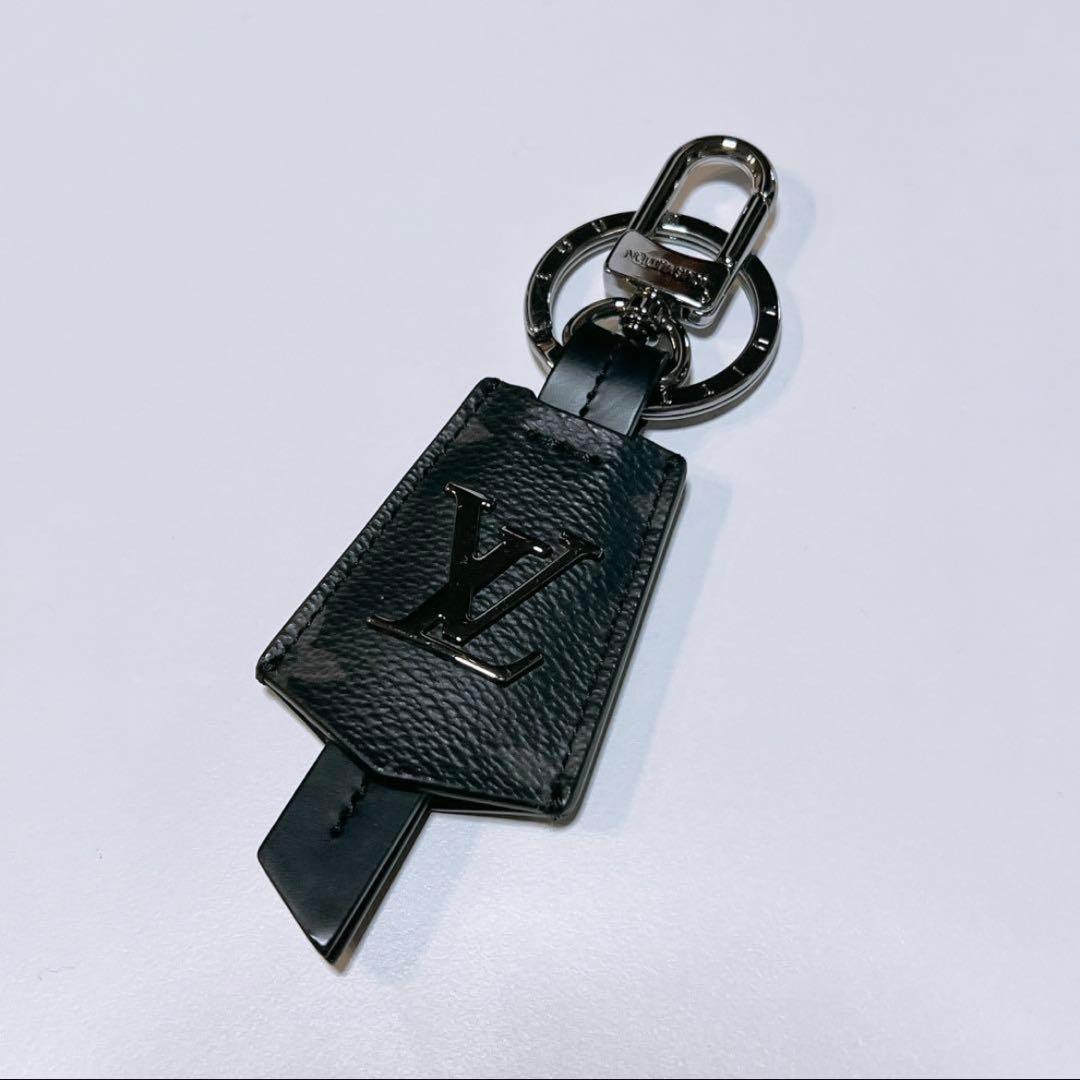 早い者勝ち❗️Louis Vuitton ヴィトン ブラック レザー キーホルダー