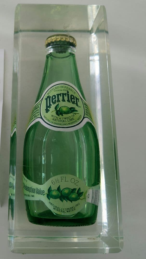 激レア 70年代 Perrier ペリエ アクリルペーパーウエイト　アンティーク