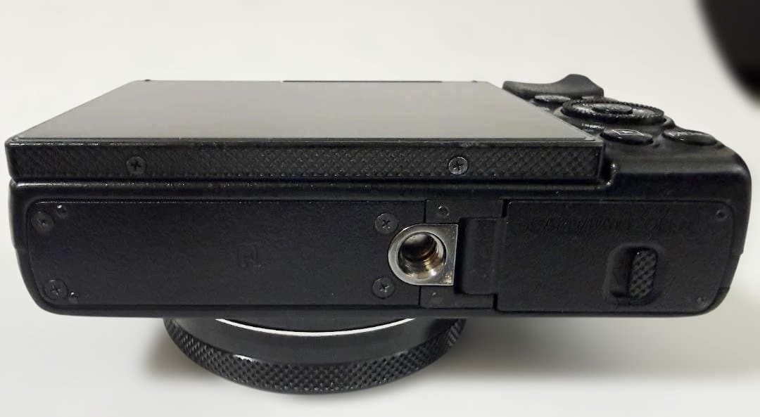 Canon G7X コンパクトデジタルカメラ　ブラック