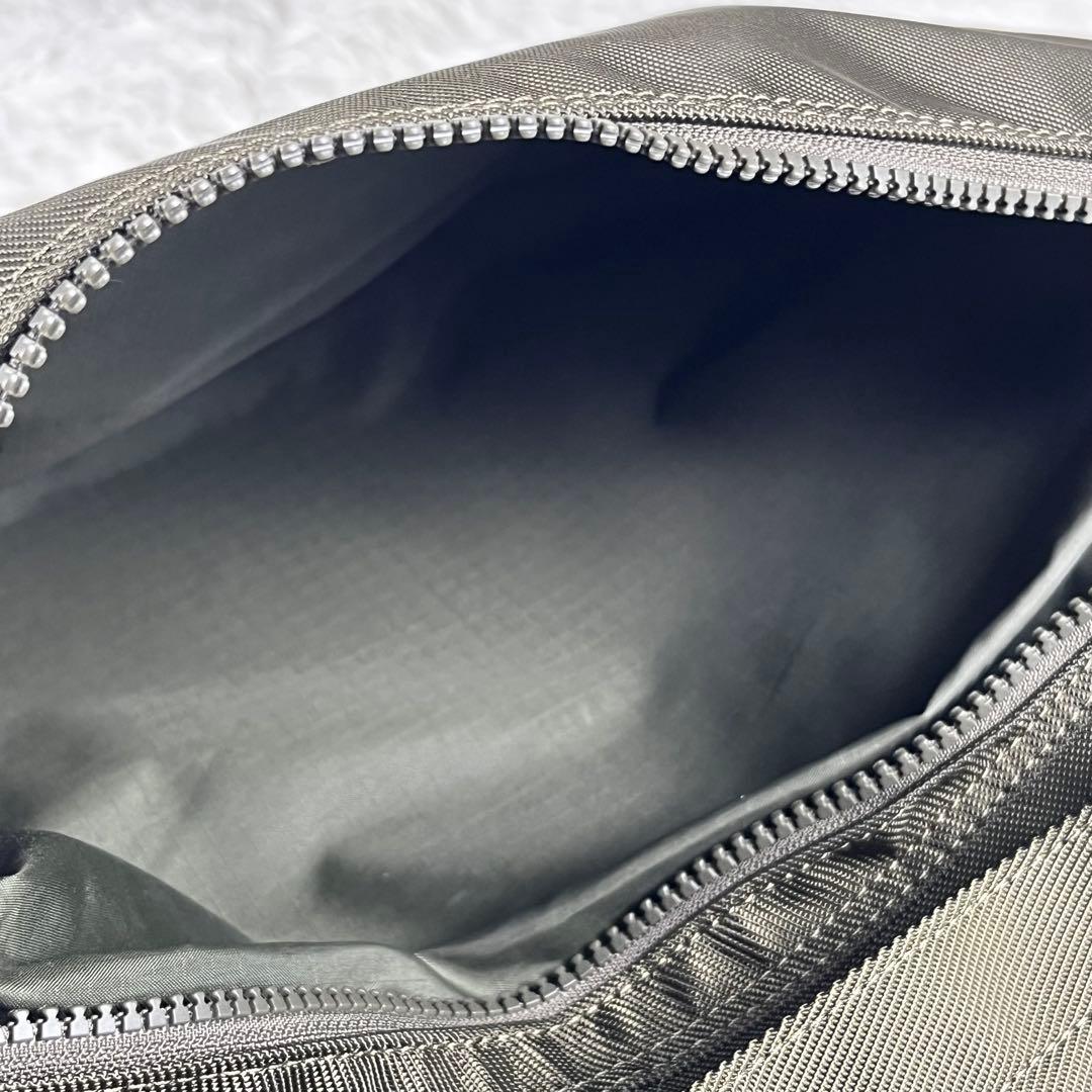 ✨極美品✨ PORTER UNIT スリングショルダーバッグ　カーキ