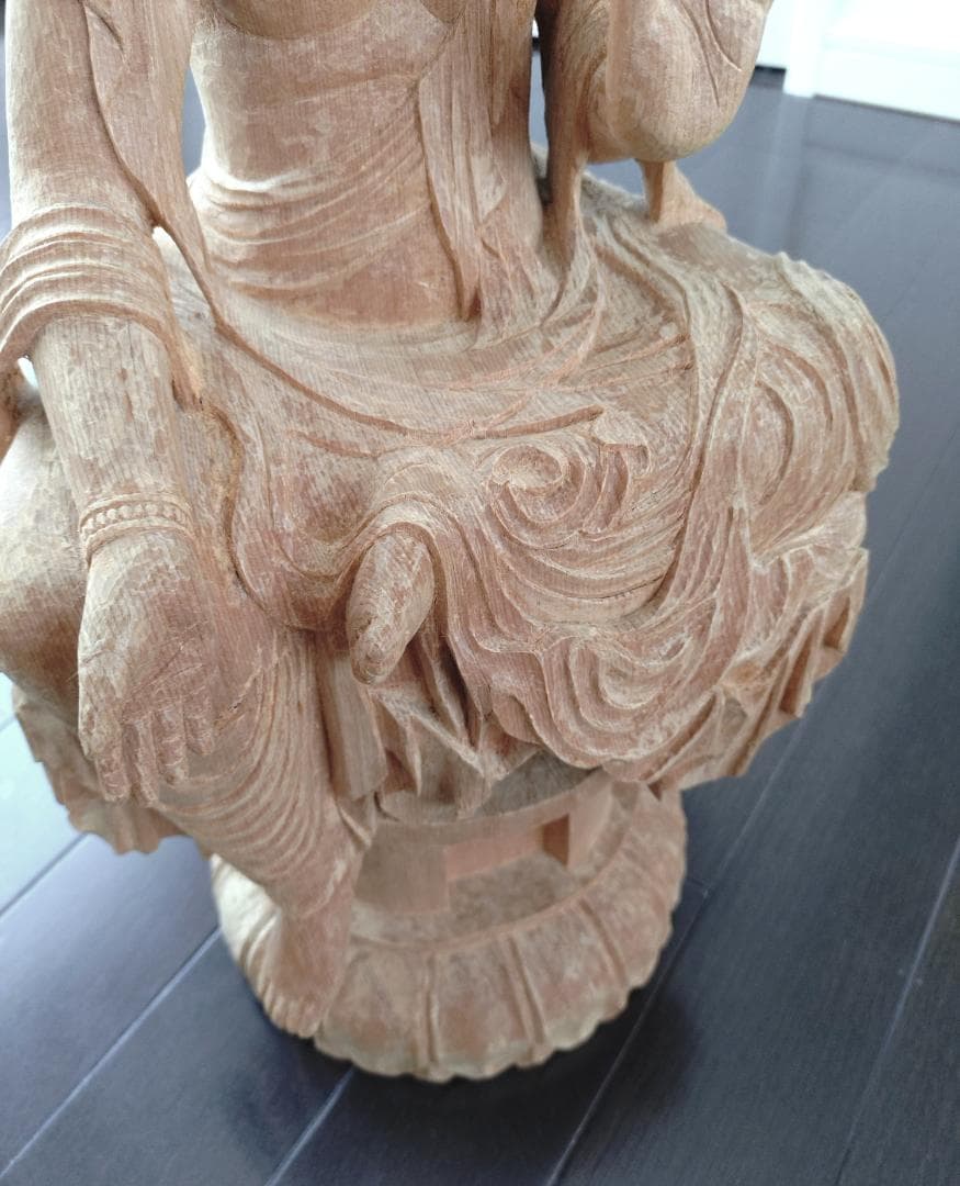 一刀彫　木像　 仏像 如意輪観音　菩薩半跏像　約50cm