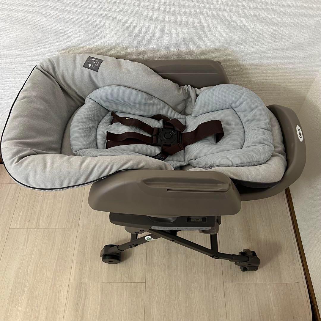 【極美品】コンビ ネムリラ AUTO SWING LM ミントグレー 電動