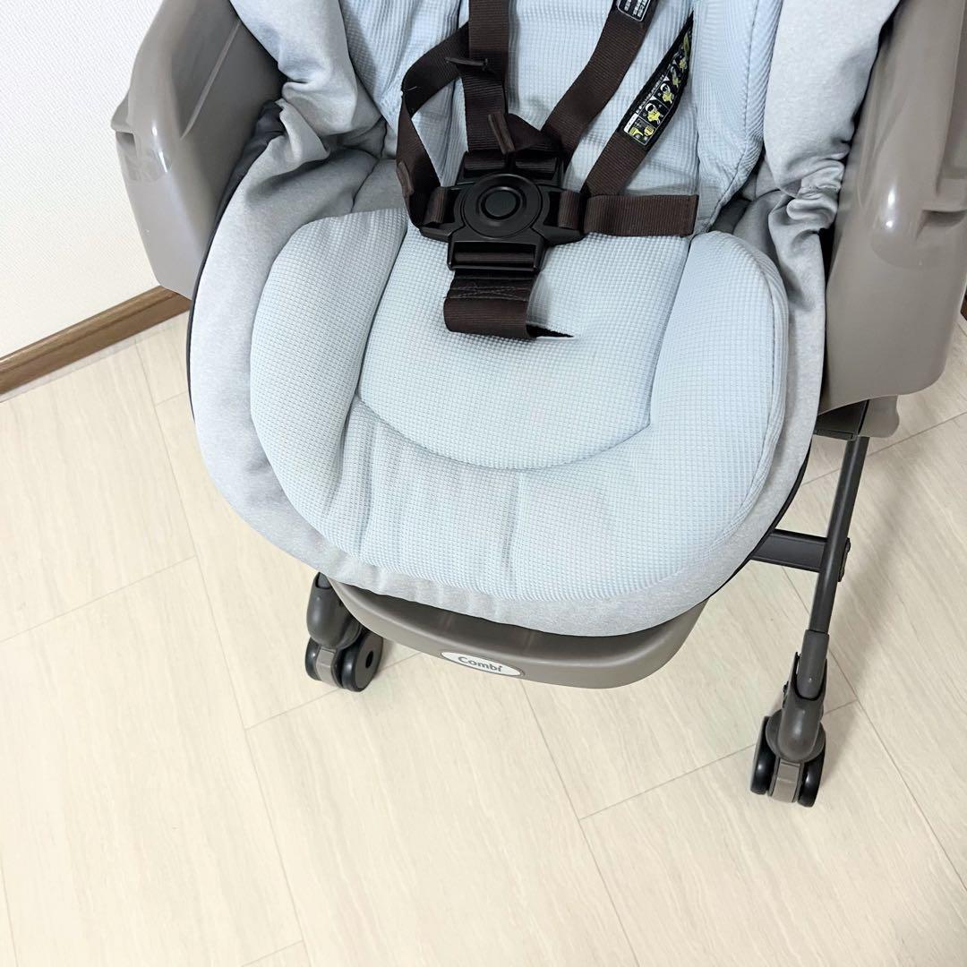 【極美品】コンビ ネムリラ AUTO SWING LM ミントグレー 電動