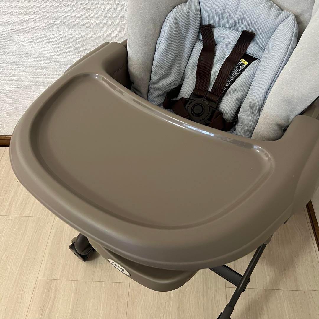 【極美品】コンビ ネムリラ AUTO SWING LM ミントグレー 電動