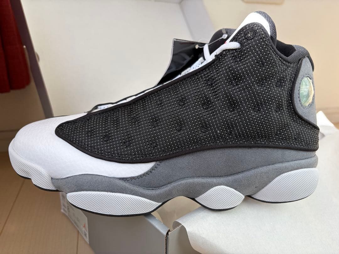 エアジョーダン13 ホワイト/ブラック/グレー