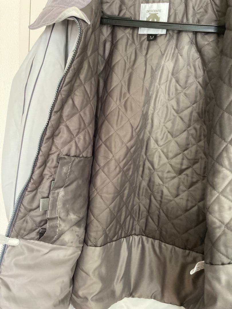 ミカ　DESCENT スキーウェア耐水性　上下