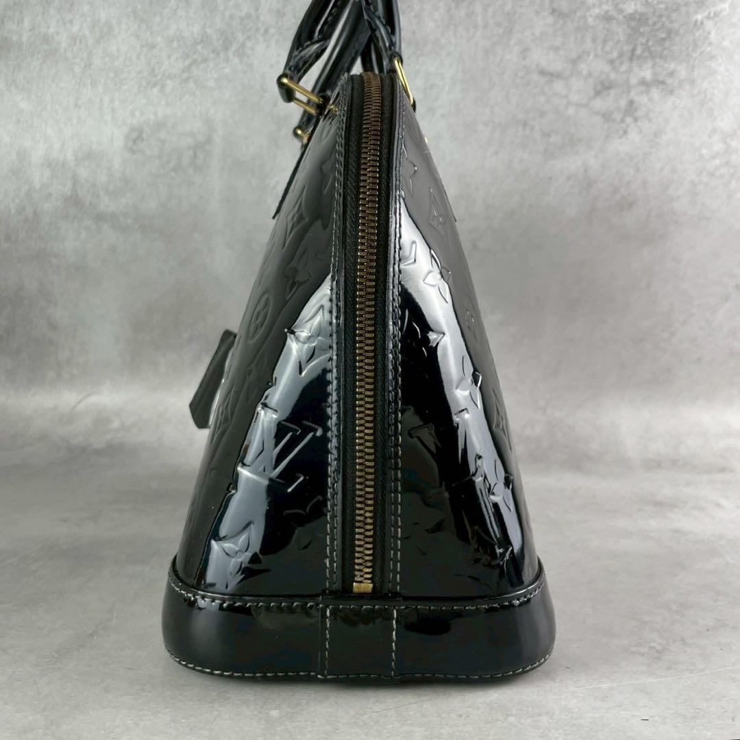 ルイヴィトン アルマPM ヴェルニ ハンドバッグ 廃番品 ブラック 極美品