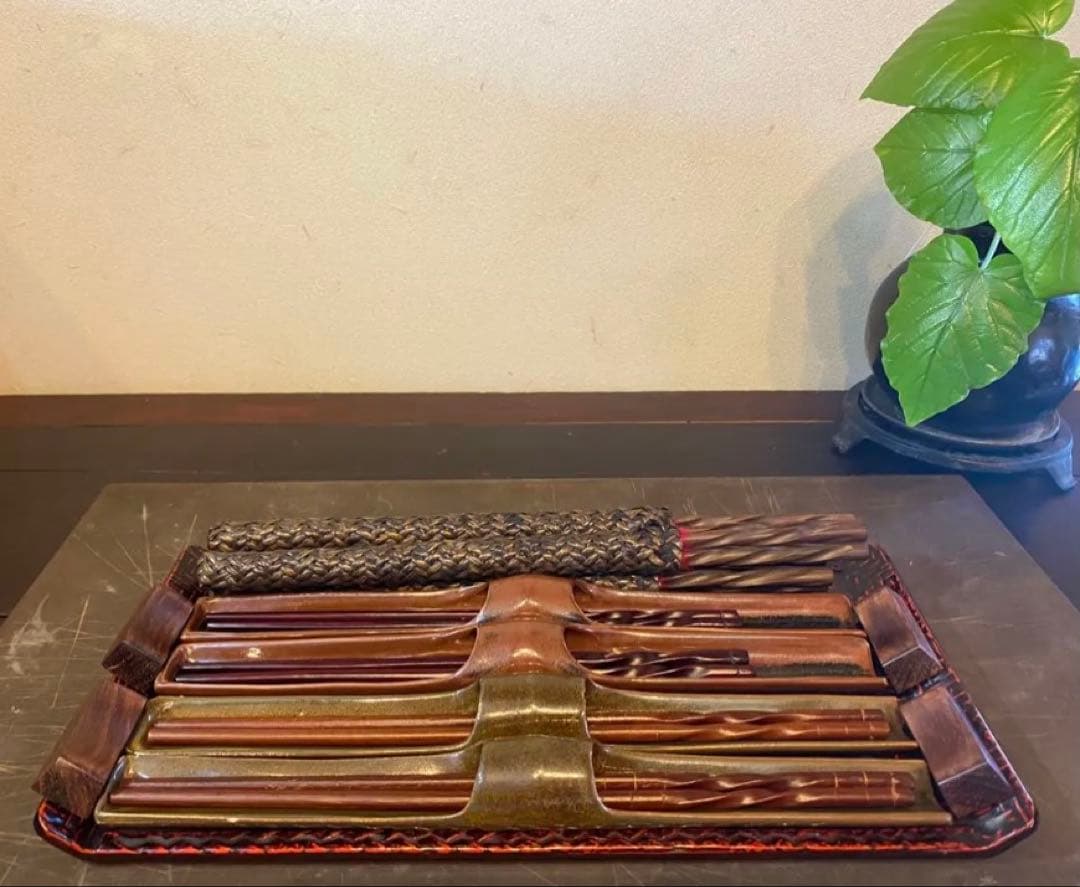 レア　美品　台形久留米籃胎(らんたい)漆器　付属 ・箸・箸置き・合計２１点セット