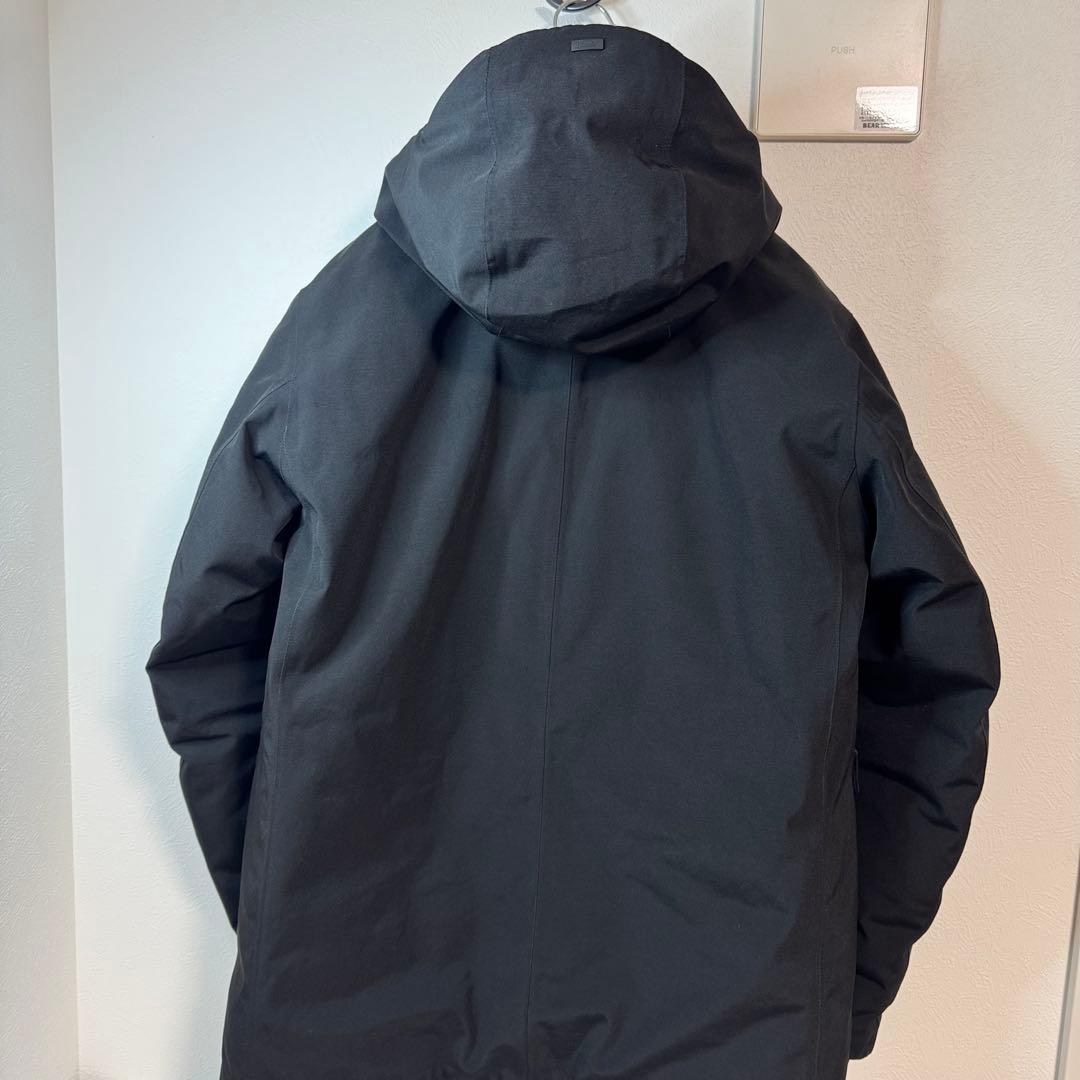 【美品】ヘルノ HERNO ラミナー ゴアテックス フード付きダウンコート50