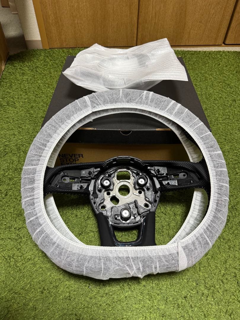 8WアウディA4Sライン用フラットボトムステアリング