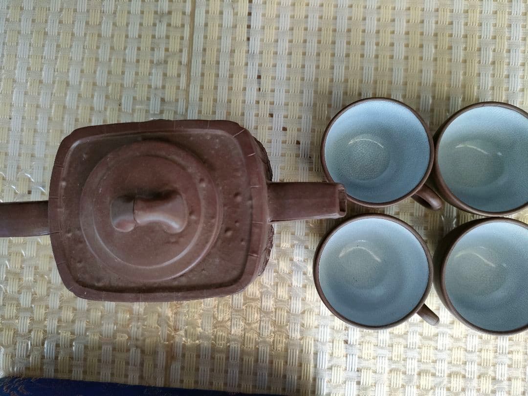 ●中国宜興 紫砂 急須＋湯呑4客セット 漢詩刻字 彫刻装飾 共箱付中国茶器紫砂壺