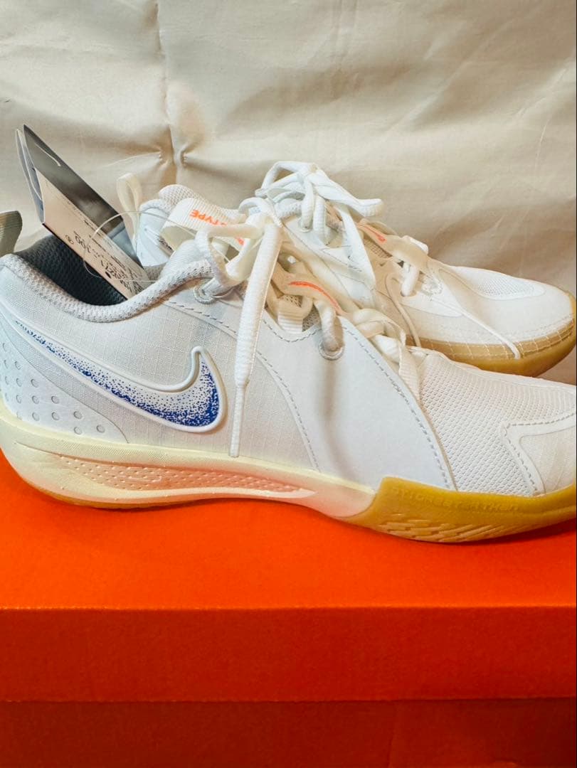 【新品未使用】NIKE G.T. カット3 ナイキ　23cm バッシュ