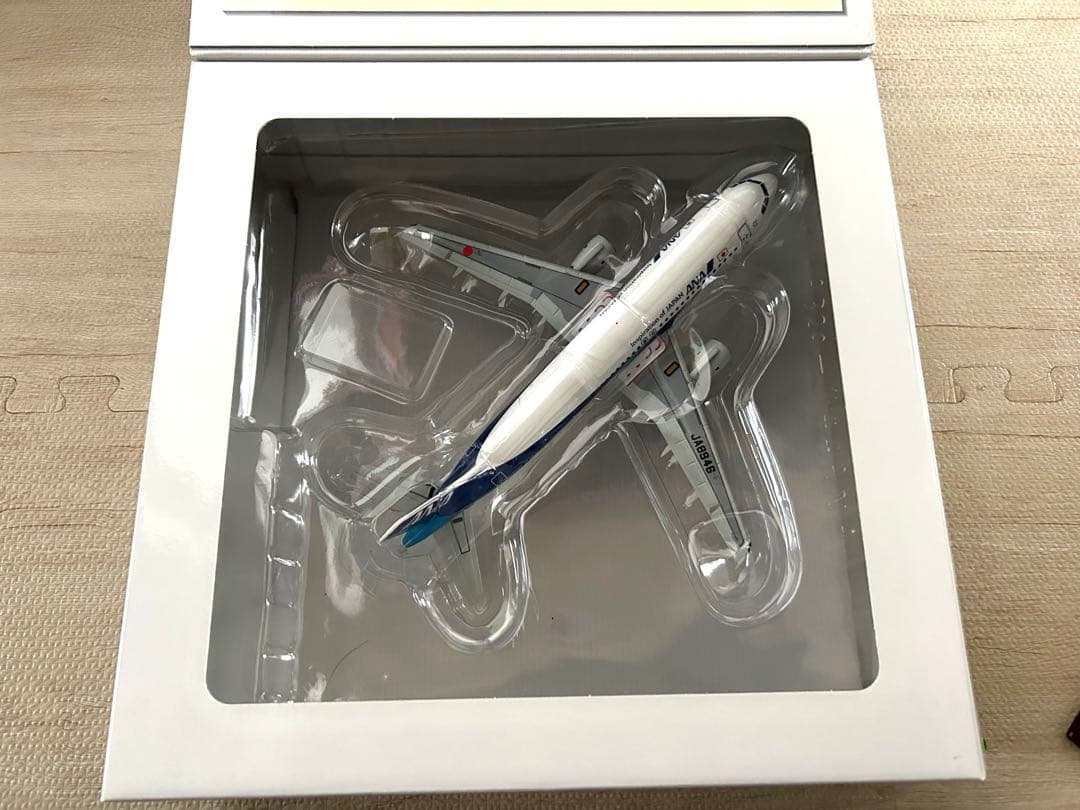 ANA Airbus A320 1/144 スケール