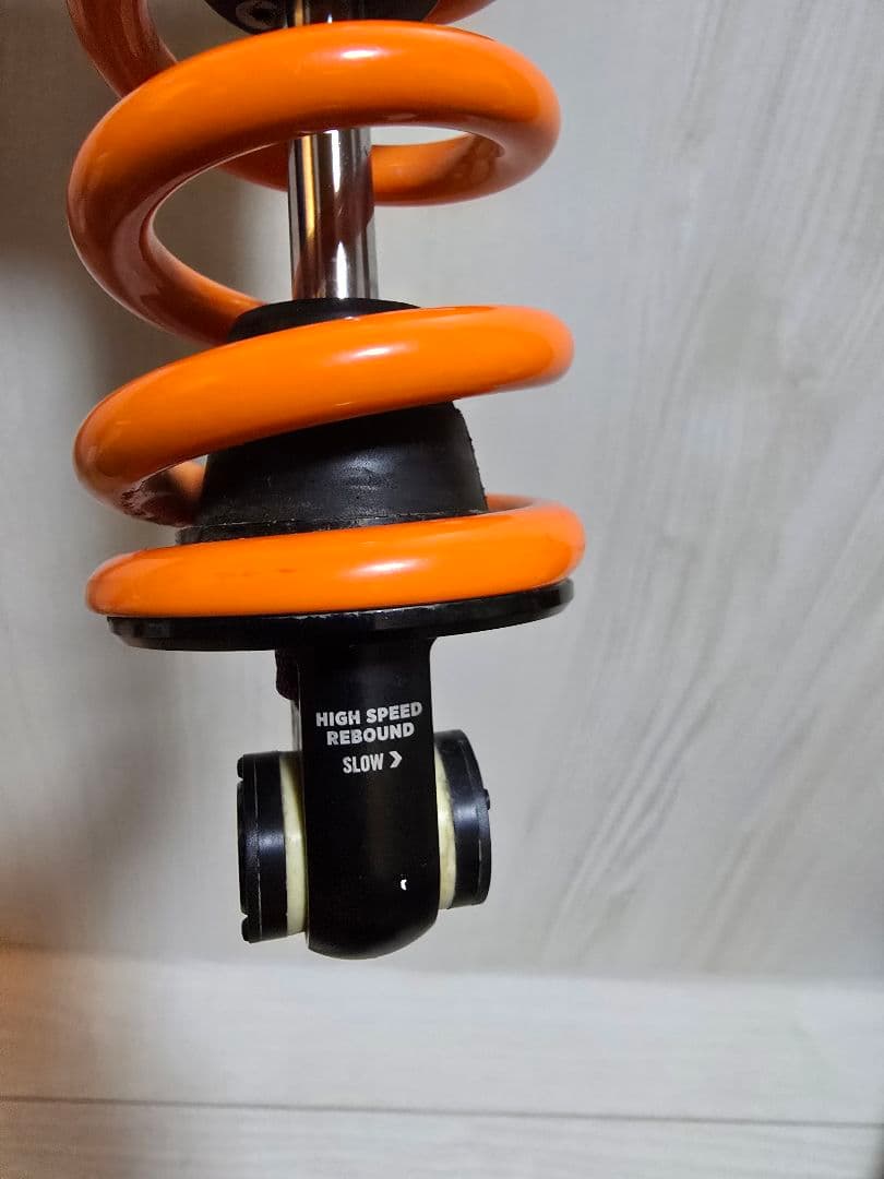 FOX DHX2 FACTORY リアサス 2021年製