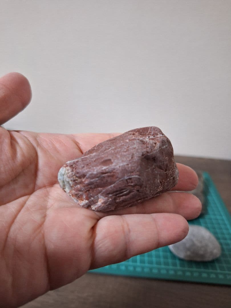 今回限り！徳島県産！カラフル水槽用石６個セット　阿波青石　チャート