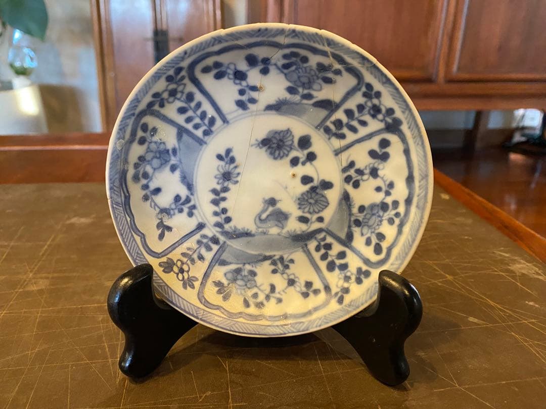 景徳鎮窯染付絵皿　鑑賞台付 ・沈船品　ヴィンテージ　レア ・台湾茶器