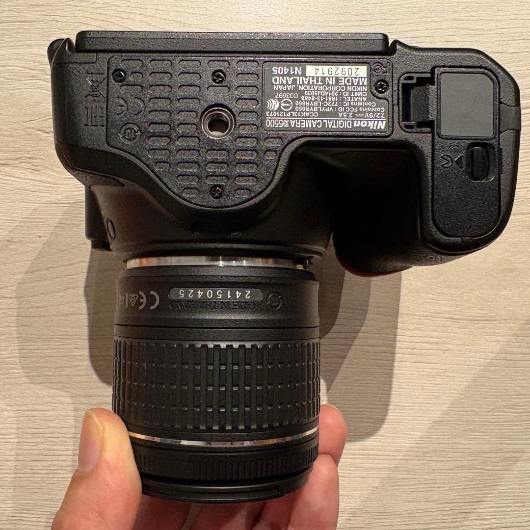 Nikon D5500＋レンズ2本（単焦点 35mm f/1.8G ＆ ズーム）