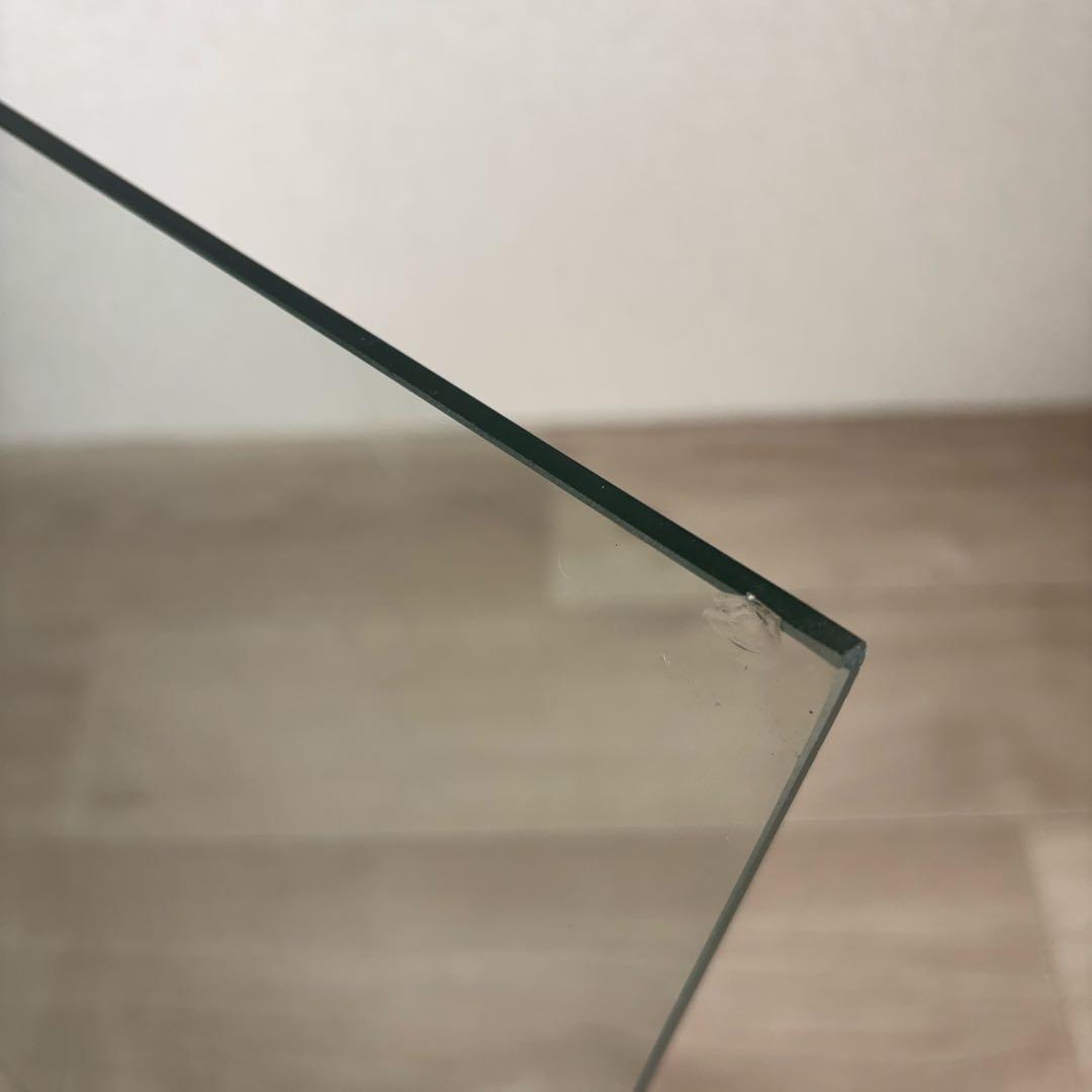 木彫りサイドテーブル 飾り台 アジア家具 カービング 猫足