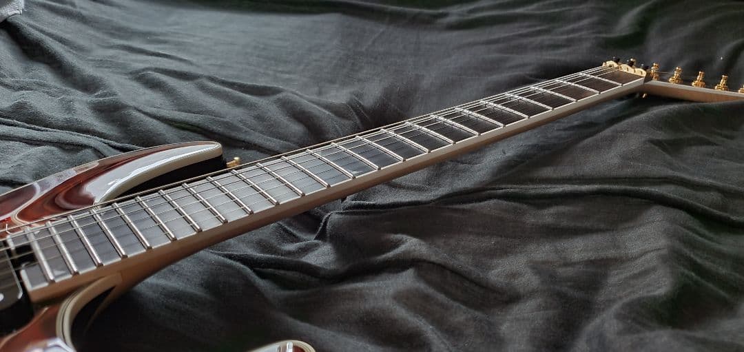 新品同様 Jackson Pro Plus Series Soloist