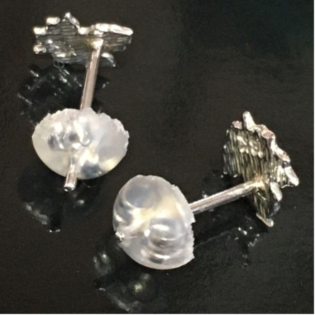 k18 ホワイトゴールド　メンズ両耳ピアス