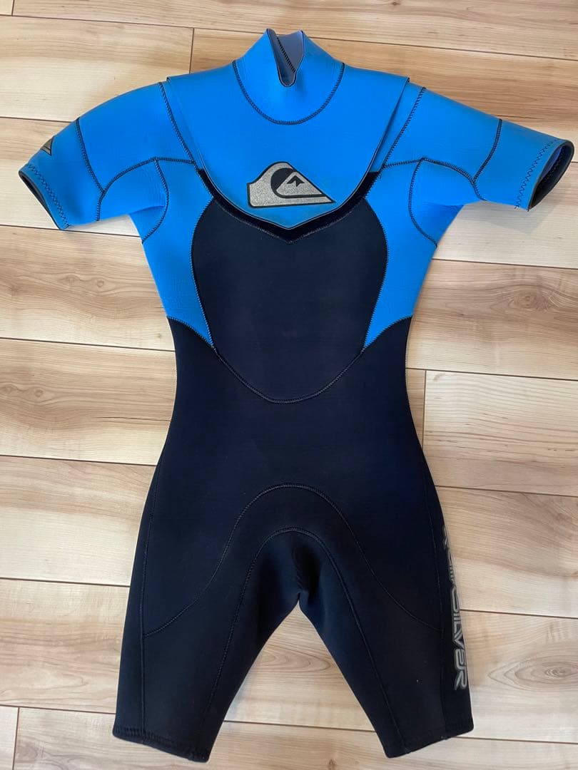 クイックシルバー　ウエットスーツ　S スプリング