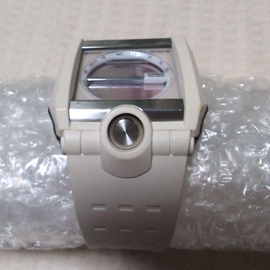 G-SHOCK g-8100 ホワイト