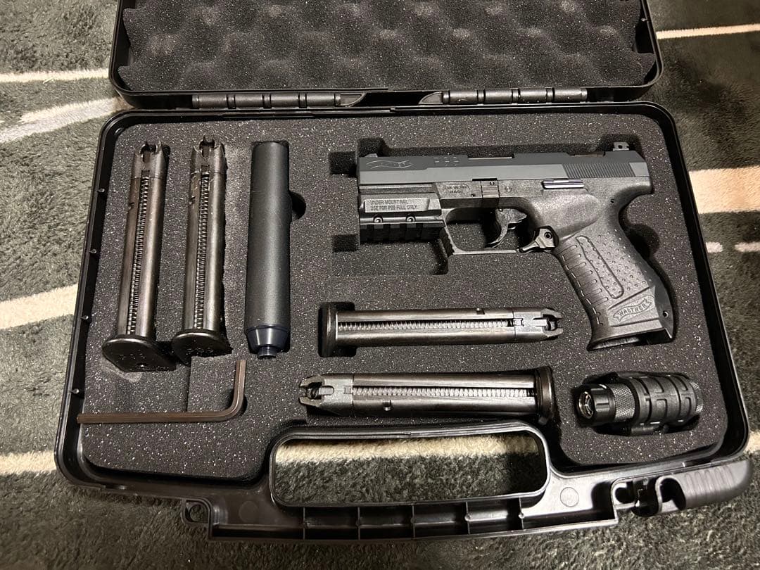 マルゼン　Walther P99 co2ガスガン 専用ケース付き