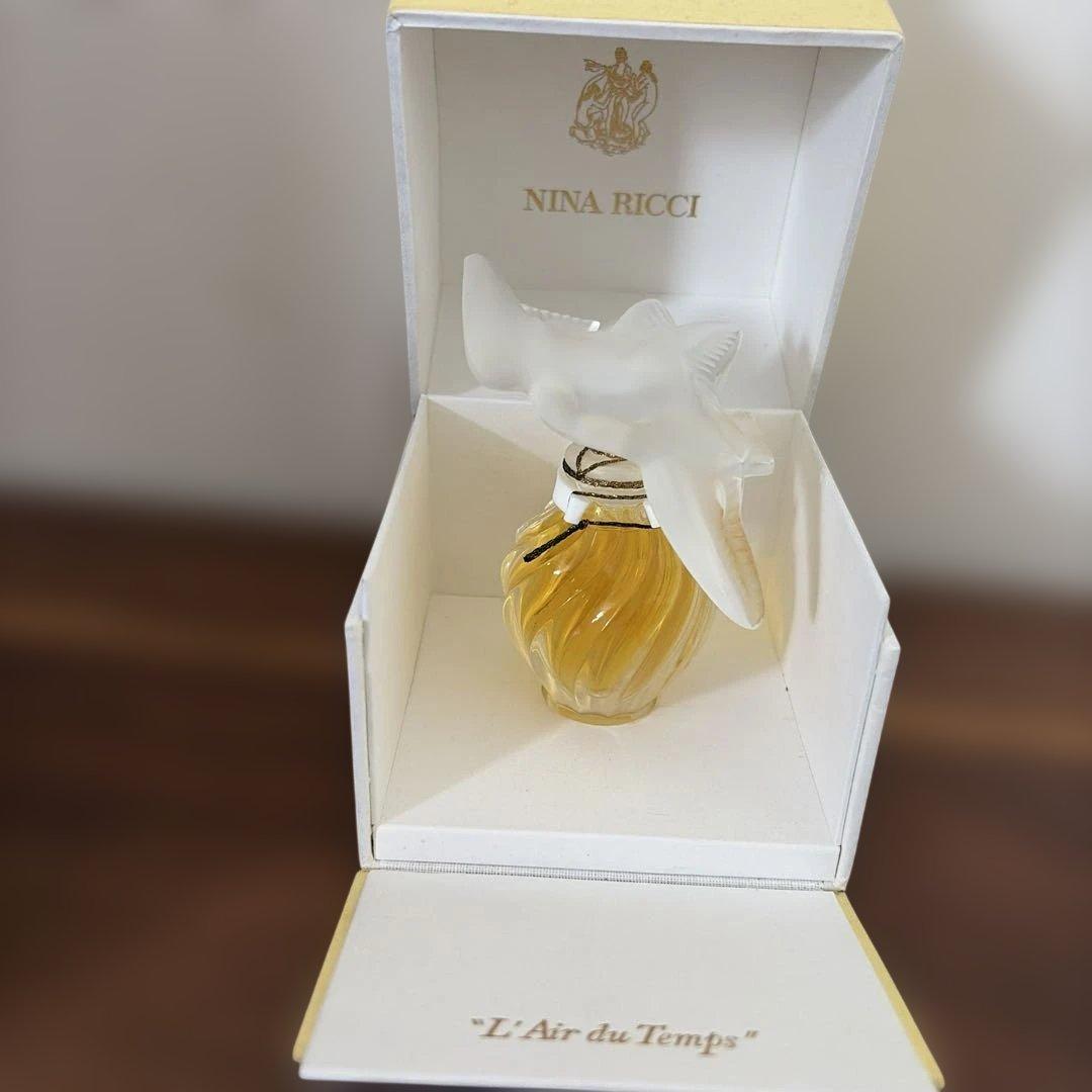 NINA RICCI L'Air du Temps 鳩キャップ付き香水