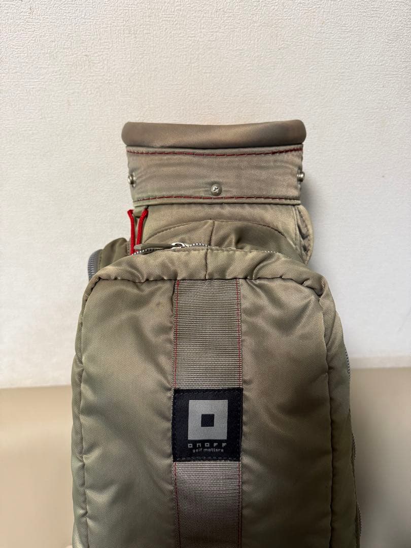 【送料込み】大人気完売品　廃盤希少　オノフ　ONOFF キャディバッグ
