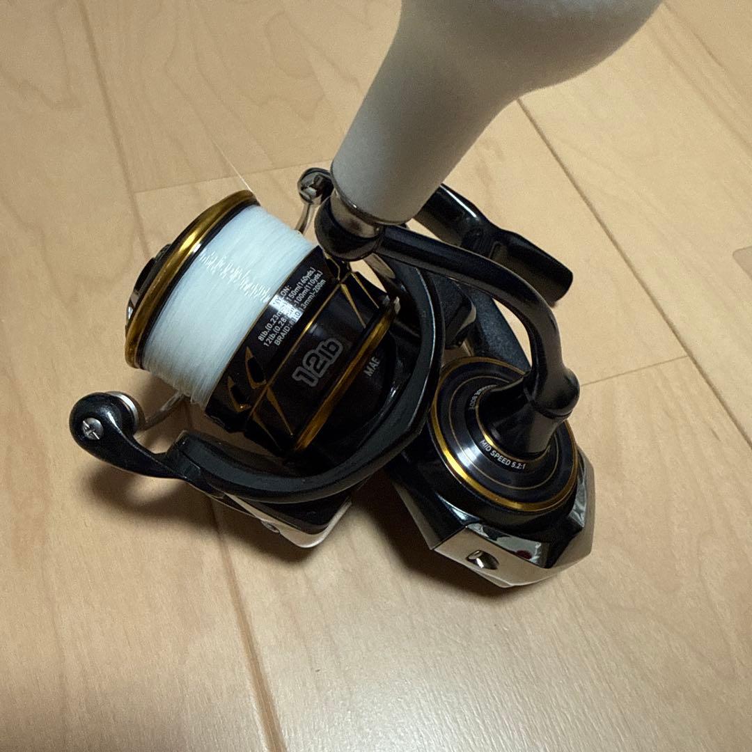 DAIWA CALDIA 3000 スピニングリール