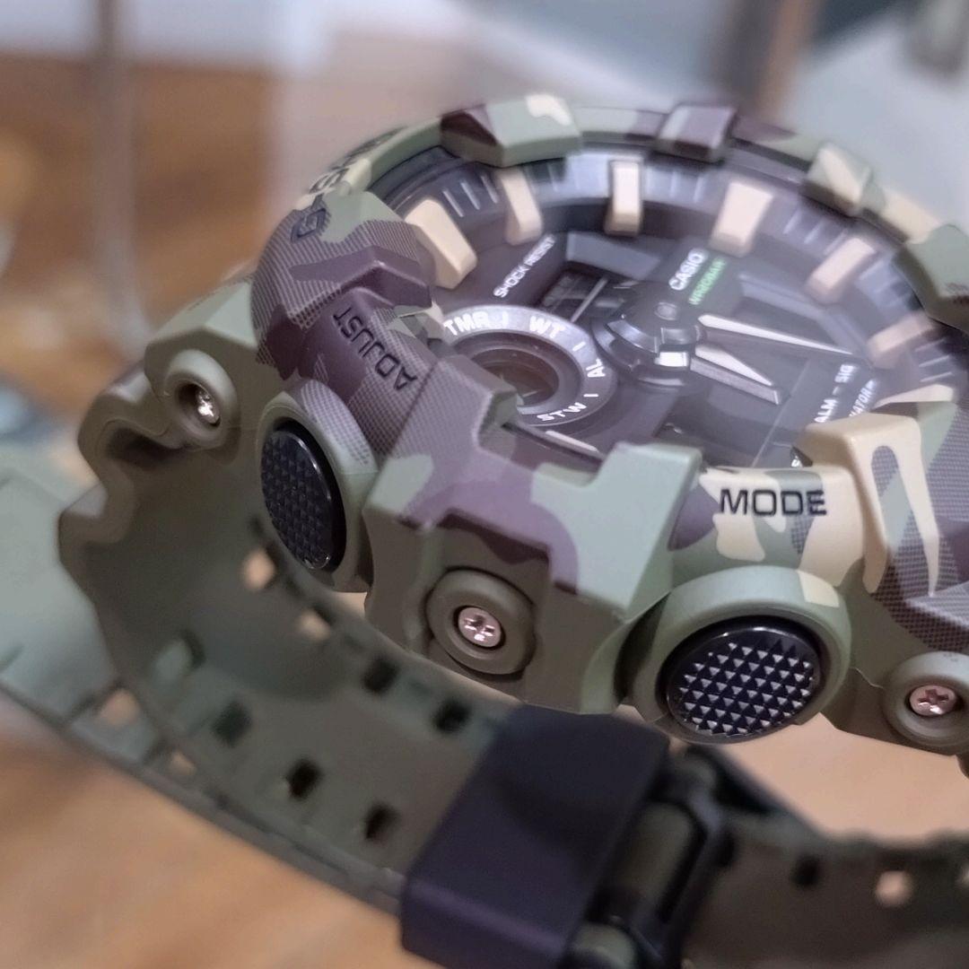 【美品】CASIO　G-SHOCK　GA-700CM グリーンカモフラージュ