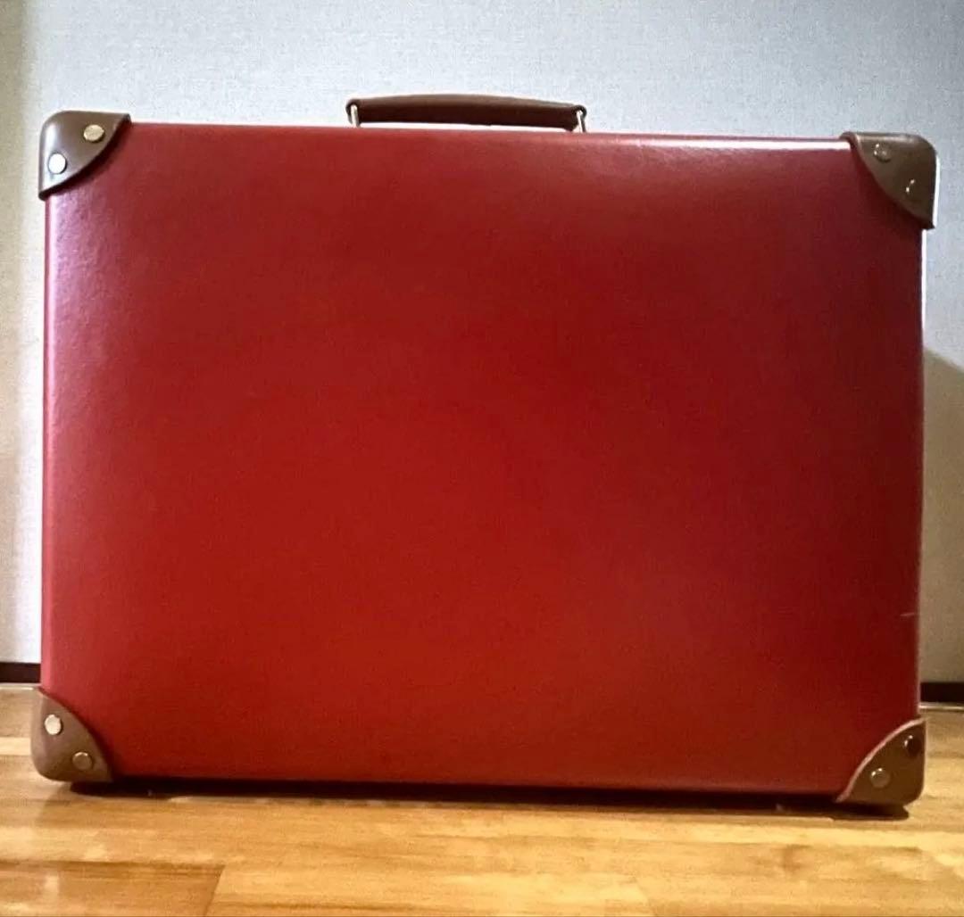 グローブトロッター　キャリーオン　スーツケース　レッド　正規品