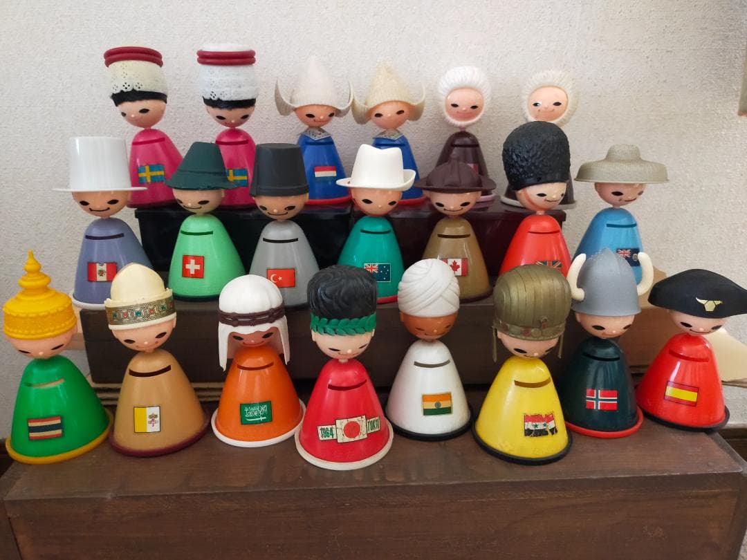 住友信託銀行　貯金箱２１個 レトロ