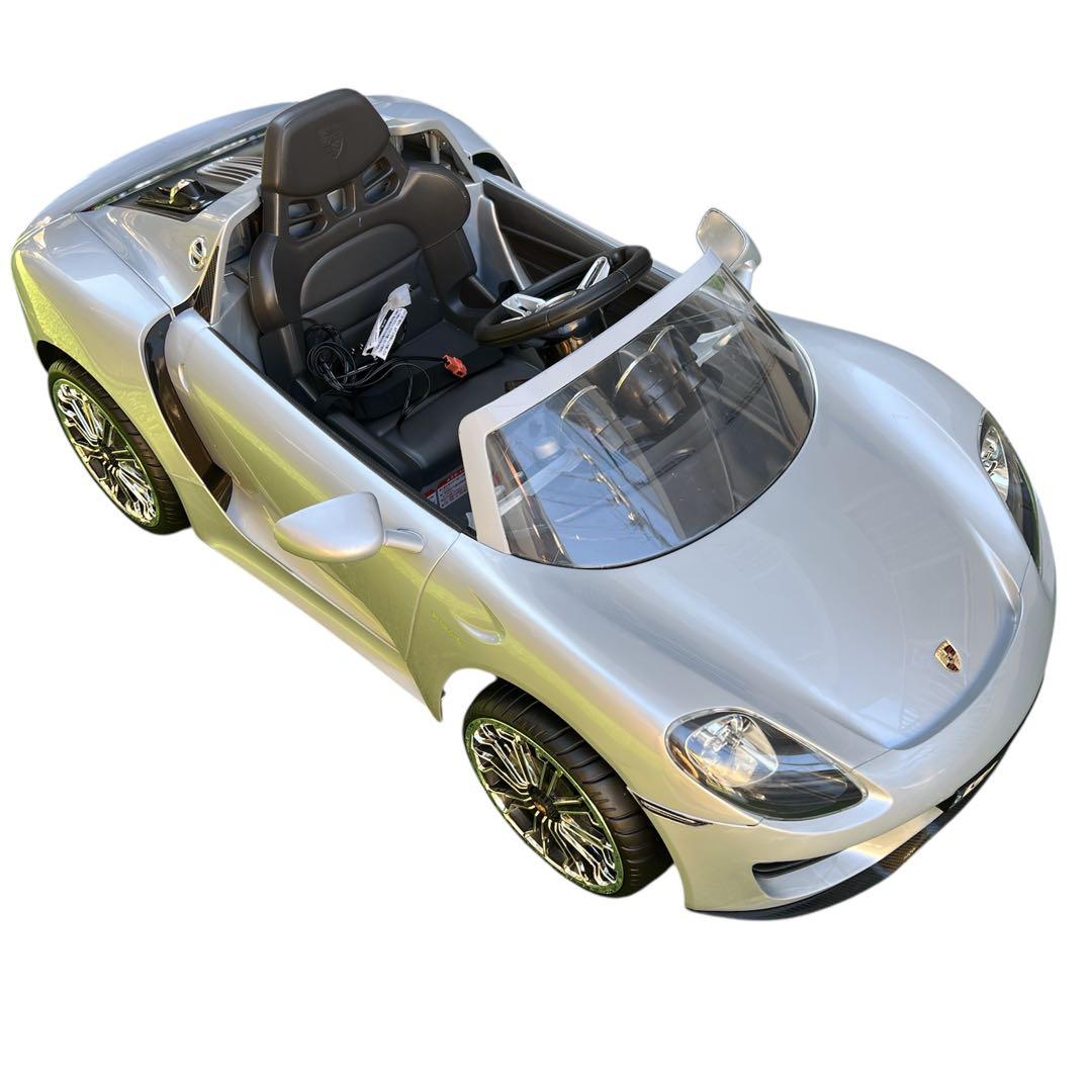 直接お引き取り歓迎　アヴィーゴ　6v ポルシェ918 電動自動　子供用乗り物