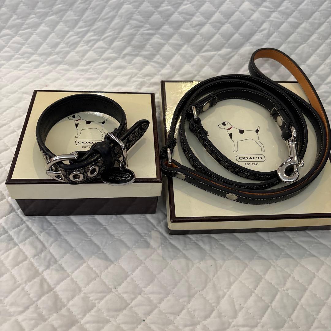 COACH ブラックレザーシグネチャー首輪とリードセット
