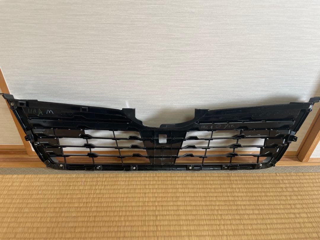★フォレスターsk系(2019式) ★ 純正フロントグリル　SUBARU スバル