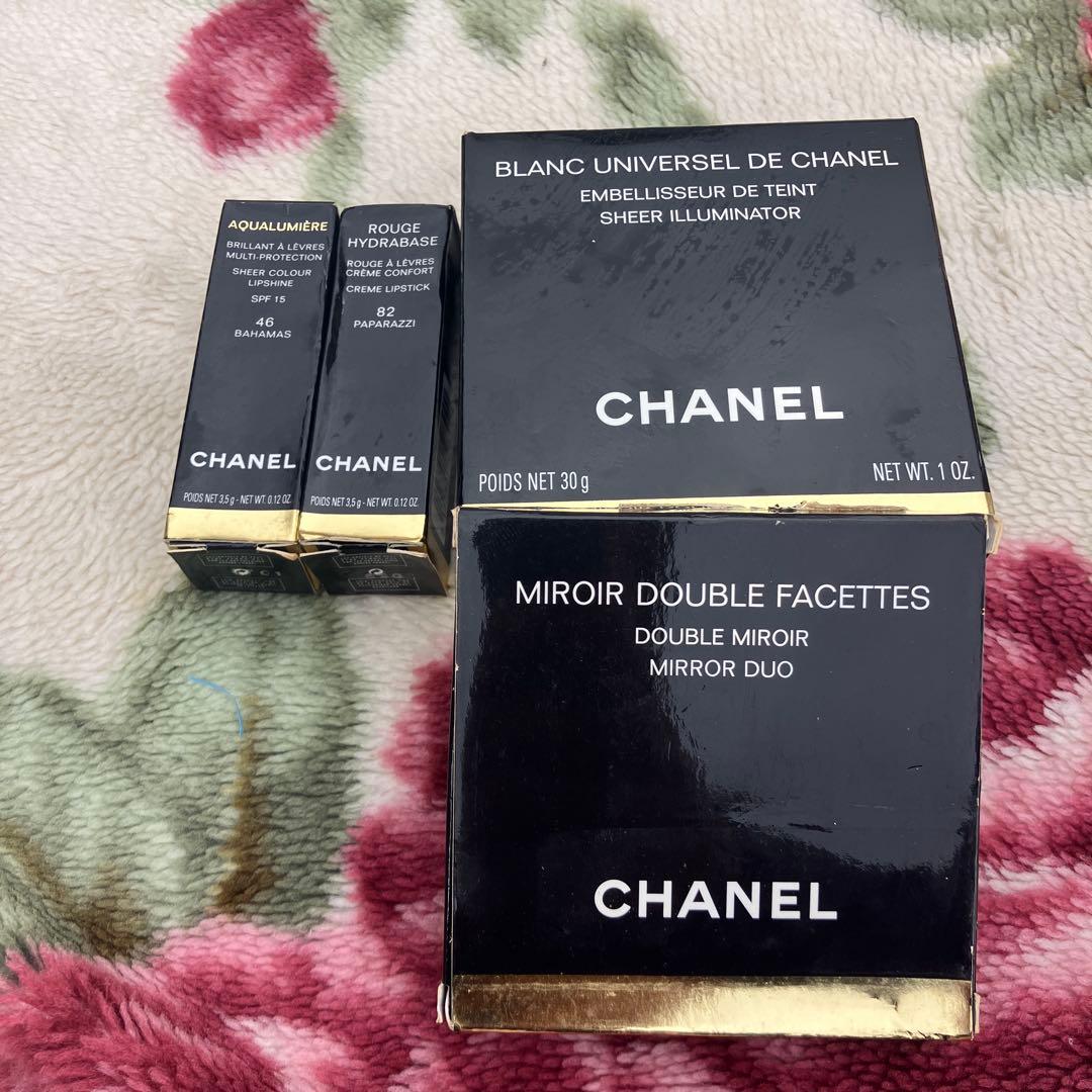 シャネル　リップ　鏡　メイクアップベース