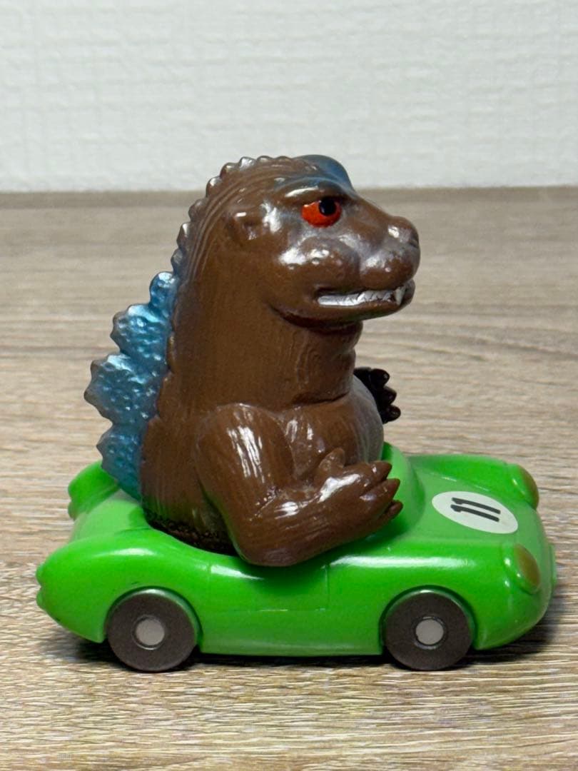 トイグラフ　怪獣レーサー　ゴジラ