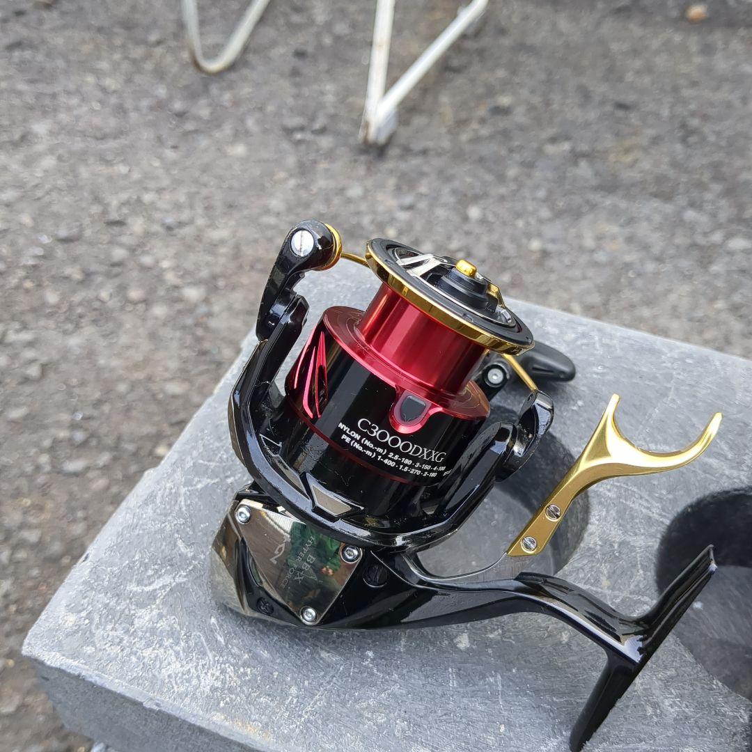 BB-X HYPER FORCE C3000DXXG Sスピニングリール 右巻き